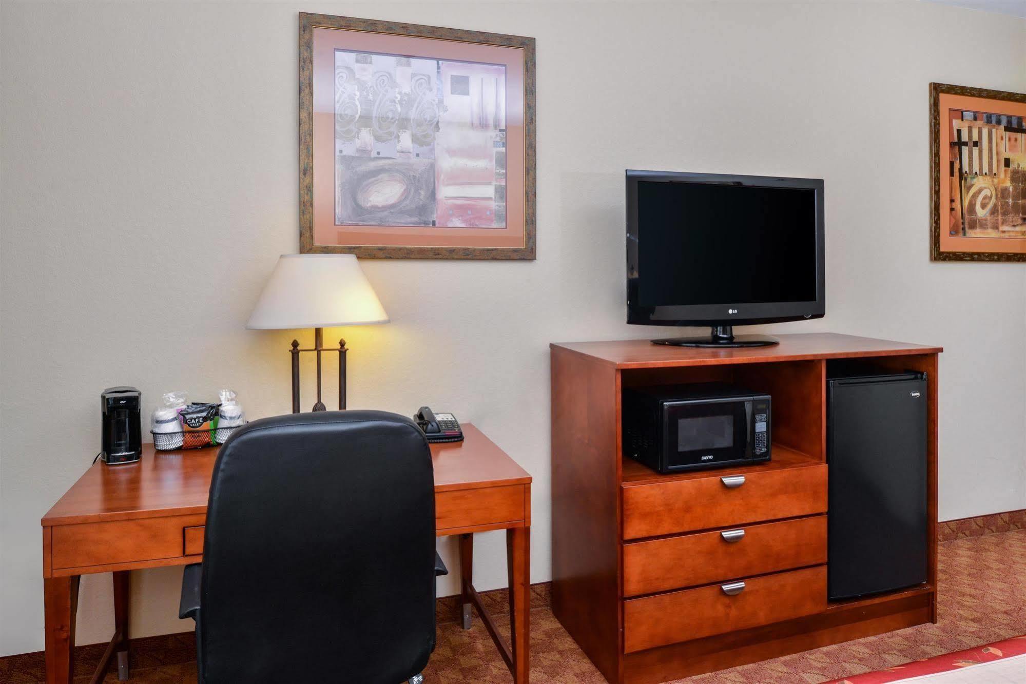 Americas Best Value Inn & Suites-Livingston Zewnętrze zdjęcie